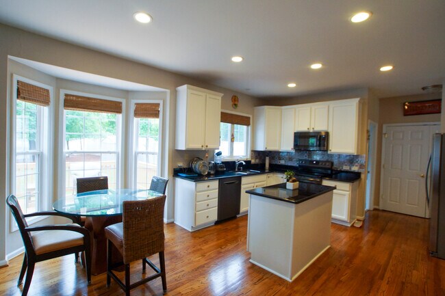 Photo - 314 Capistrane Dr