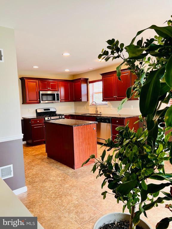 Photo - 1537 Abigail Ln