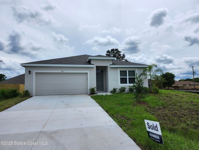 Building Photo - 450 Awin Cir SE Rental