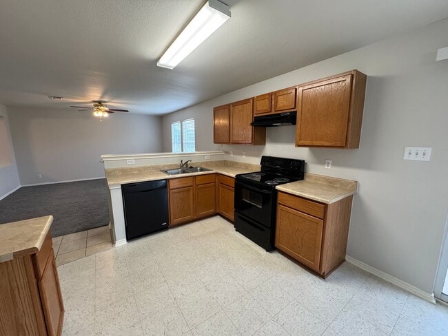 Photo - SPACIOUS 4 BR ON A CUL-DE-SAC W/ 2 LIVING AREAS & 2 EATING AREAS*STORAGE SHED*COVERED PATIO*EASY ...