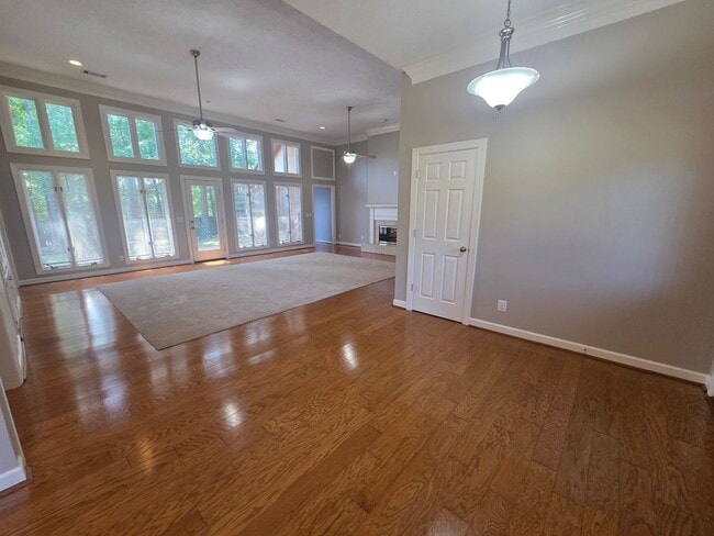 Photo - 6548 Mink Dr