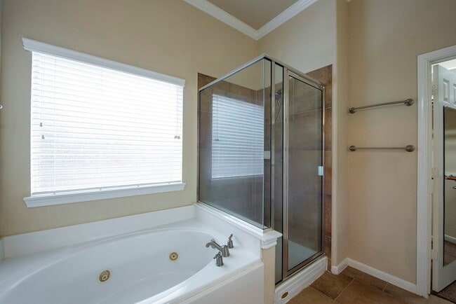 Photo - 46 N Planchard Cir