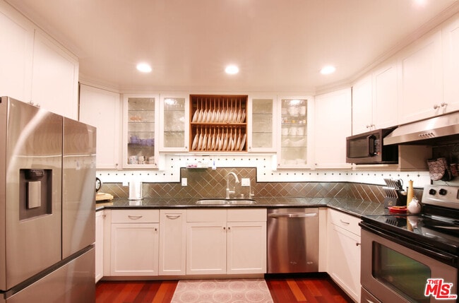 Building Photo - 603 S Prospect Ave Unit 301