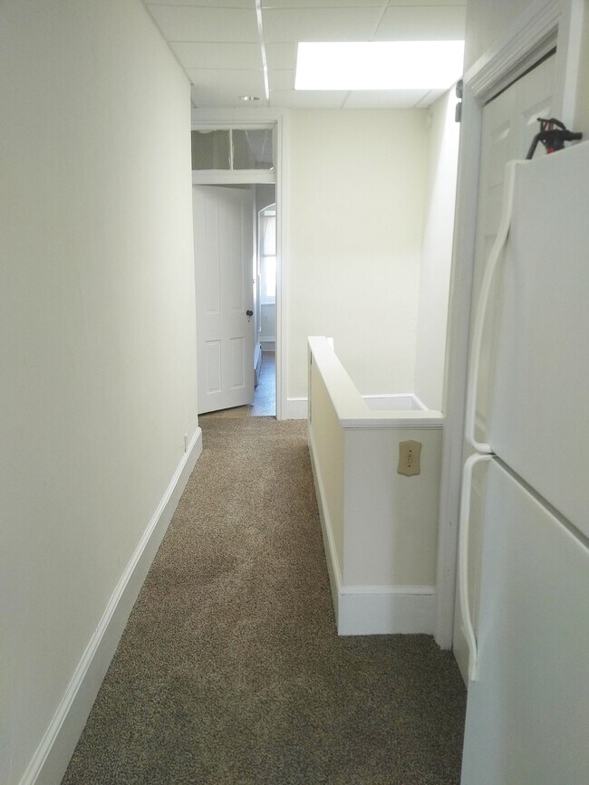 Photo - 61 E Oakland Ave Unit 61 E. Oakland Ave Apt 1R