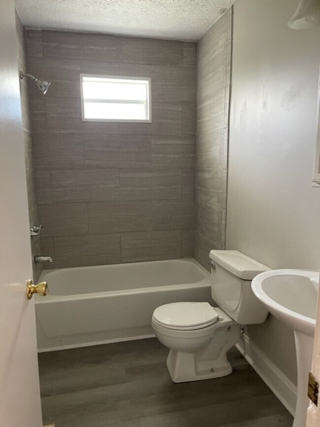 5610 HancockHope Mills, NC 28348 Rental House Rental in Hope Mills