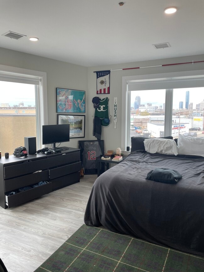 Photo - 9 Frederick St Unit 200-303