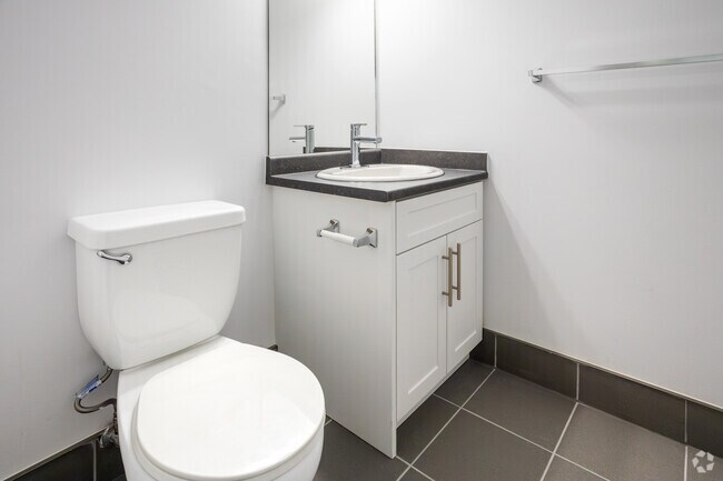 Photo - Riverside Towers