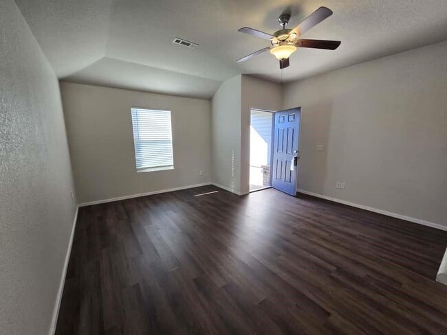 Photo - 1144 S Jaybird Ln