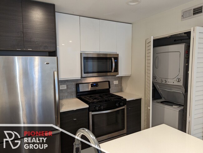 Photo - 1014 W Grace St