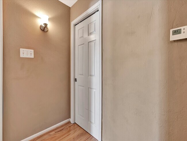 1601 S Shepherd Dr Unit 19