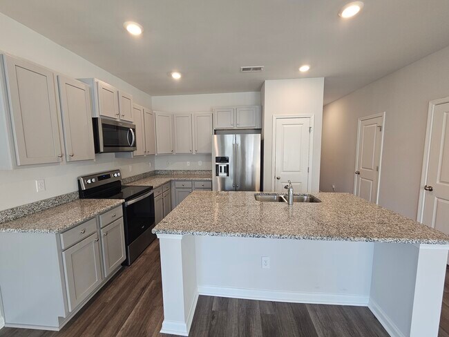 Photo - 7566 Knightbell Cir