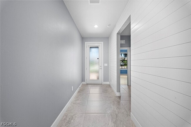 Photo - 3685 E Hampton Cir