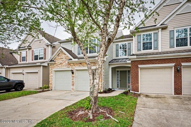 Photo - 7493 DEVONDALE Way