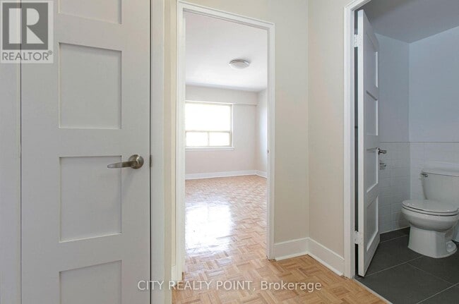 Photo - 95 Lawton Blvd Unit 405
