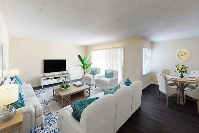 Renaissance at Strawberry Creek - Renaissance at Strawberry Creek Apartments