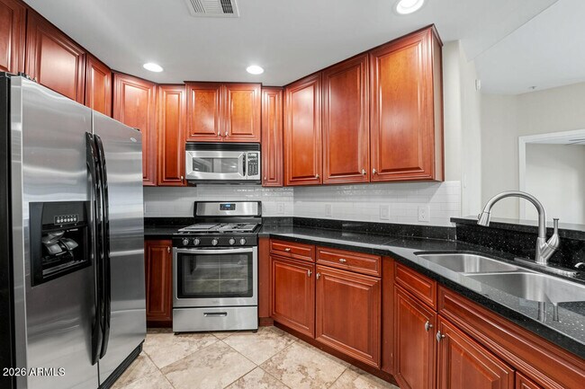 Photo - 5450 E Deer Valley Dr Unit 1015