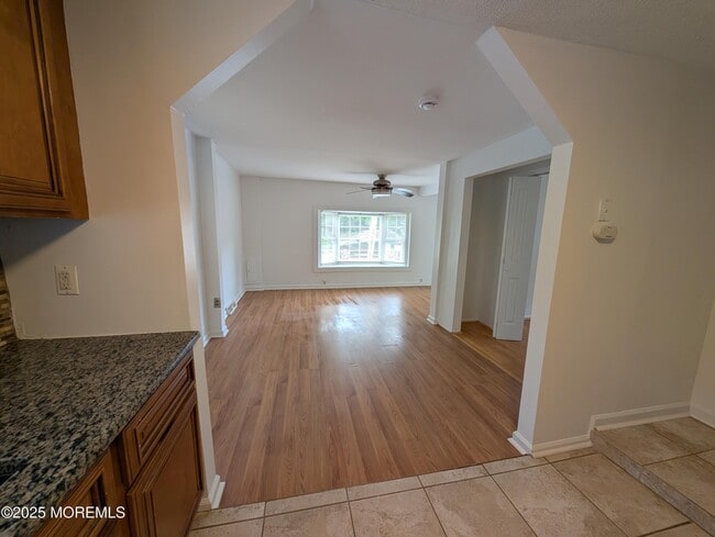 Photo - 171 Center St
