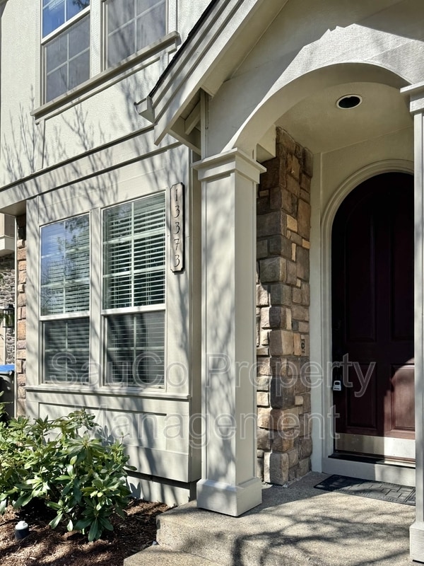 Photo - 13373 SW Shakespeare St