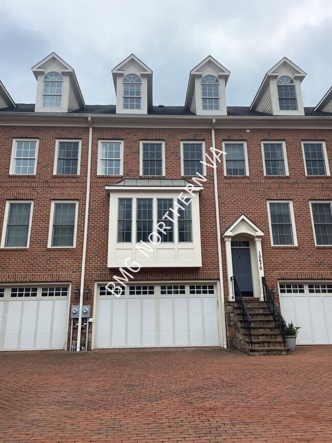 Photo - 10679 Yorktown Ct