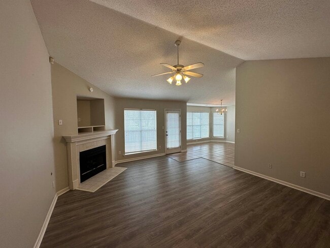Photo - 1409 Brimfield Cove
