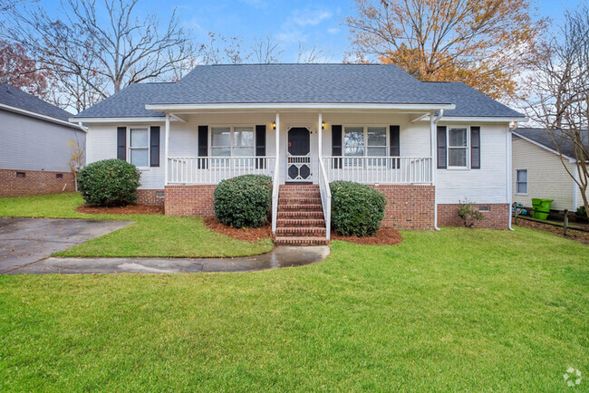 Building Photo - Beautiful Four Bedroom Rental