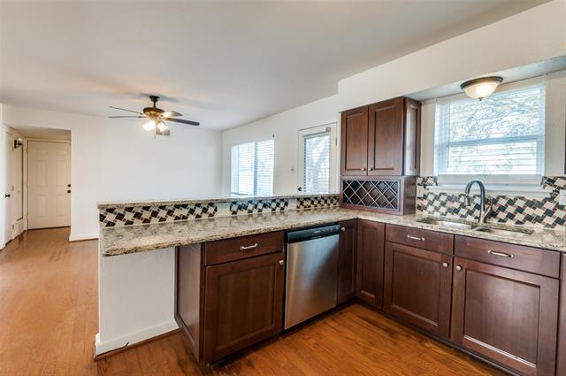 Photo - 14423 Sunrose Ln
