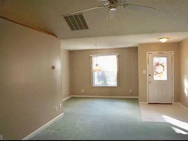 Photo - 159 Daleyuhski Way