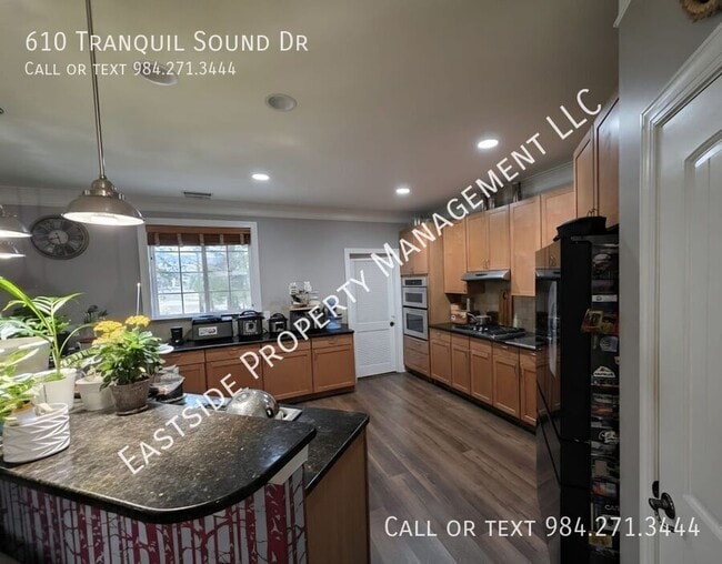 Photo - 610 Tranquil Sound Dr