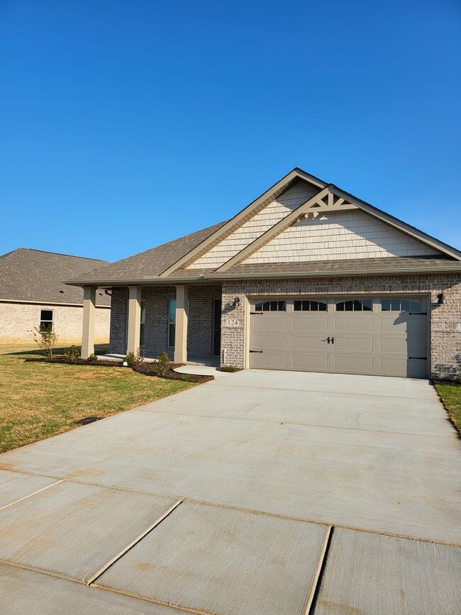 Building Photo - 124 Keller Dr