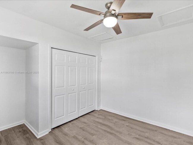 Photo - 4 bedroom in Plantation FL 33317