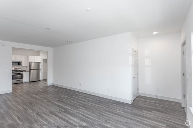 2R,2BA - 1139SF -Living Room/Kitchen