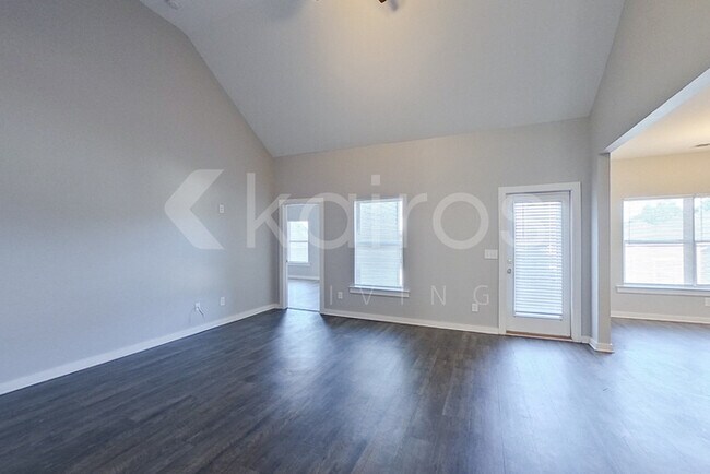 Photo - 7071 Shadesbrook Dr