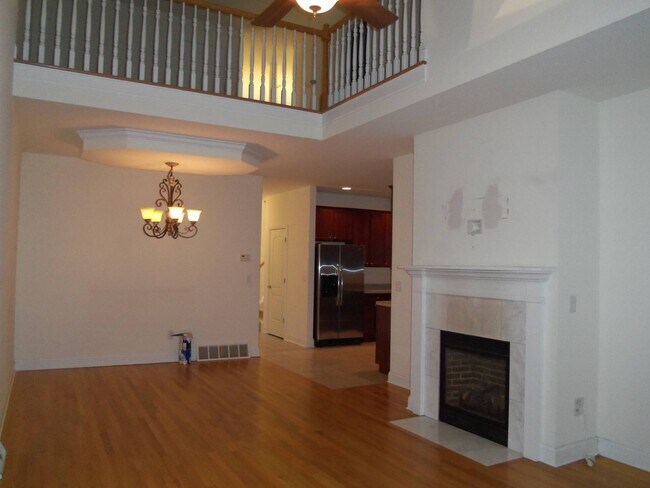 Photo - 2029 Rosedale Way