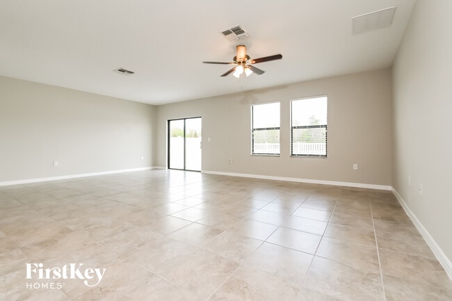 Photo - 14827 Crescent Rock Dr
