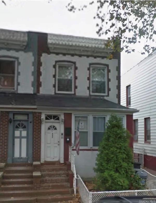Photo - 597 E 4th St Unit 1st Floor