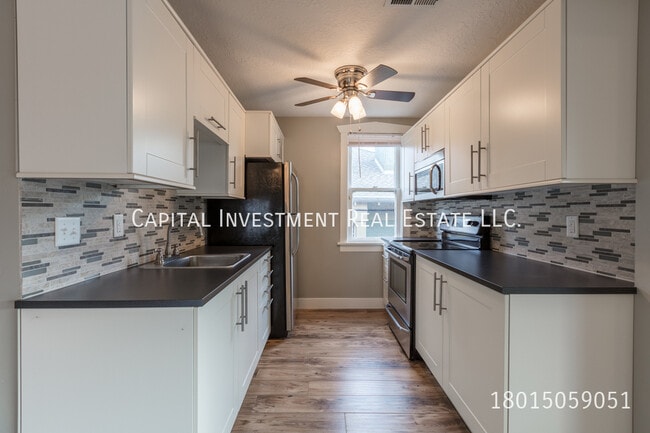 Photo - 212 B St E Unit 3