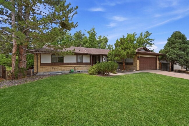 Building Photo - 2923 S Reading Ct