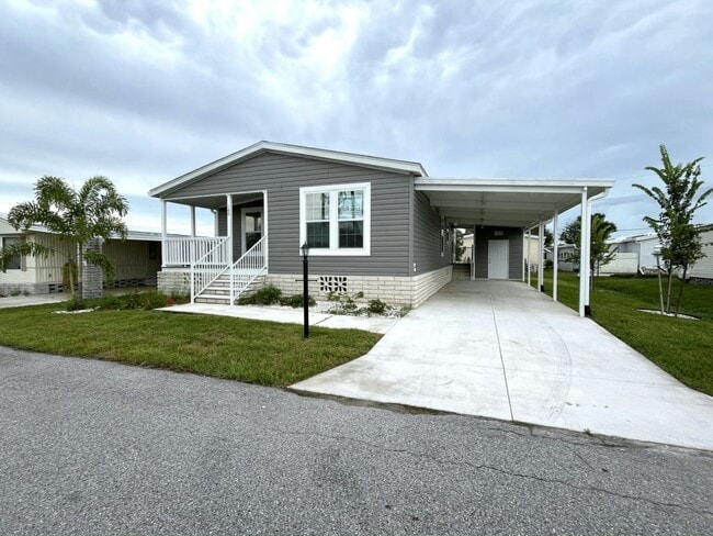 Building Photo - 17100 Tamiami Trl Rental