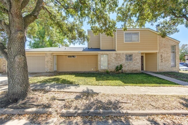 Building Photo - 4403 Willow Beach Dr