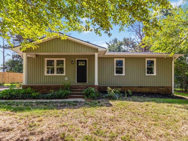 Building Photo - 229 Ezell Cir Rental