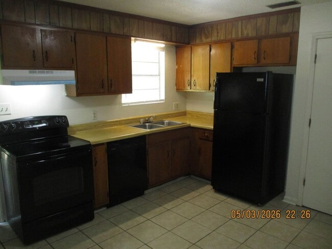 Photo - 1125 University St