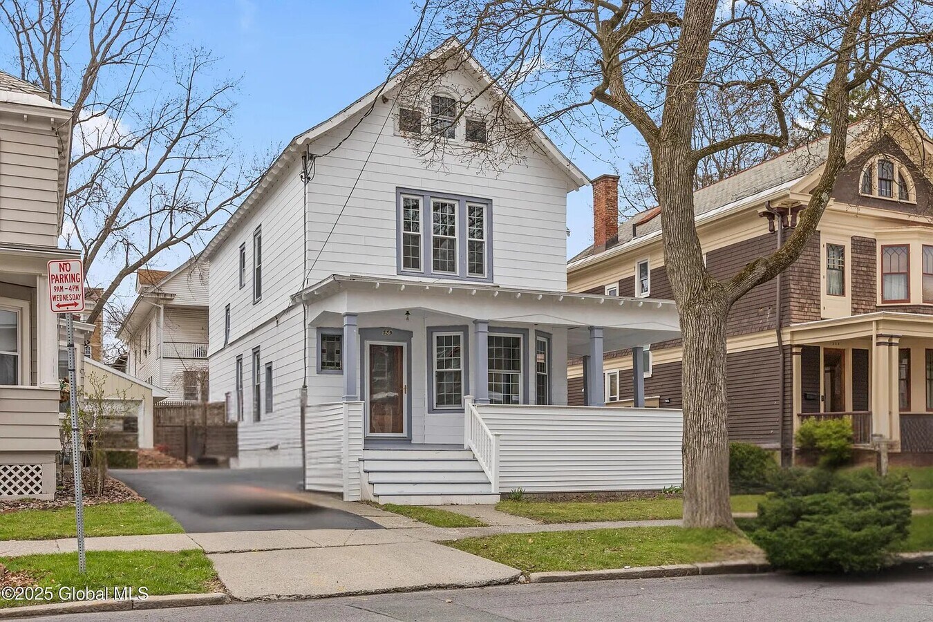 Photo - 559 Myrtle Ave