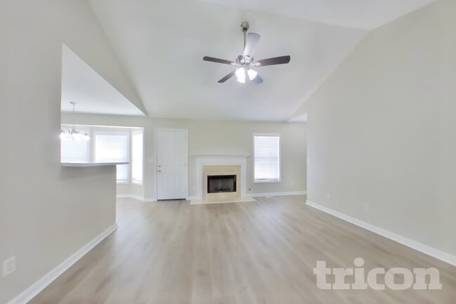 Photo - 9665 Poole Rd