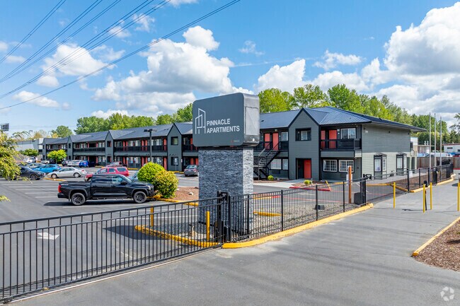 Pinnacle Apartments