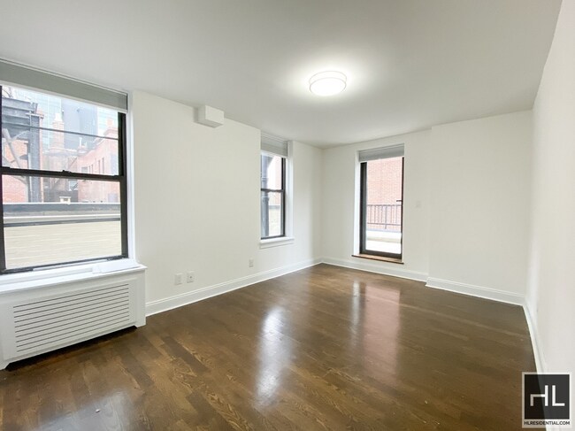 Photo - WEST 58 STREET Unidad PHC