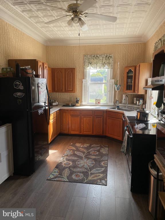 109 S Main St Unit 3