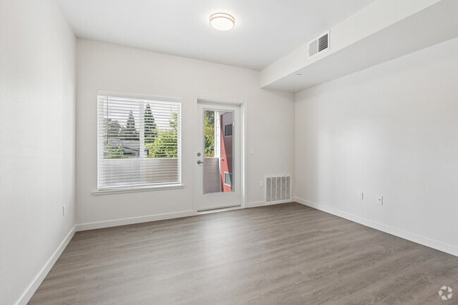 2BR, 1BA - 834SF - Living Room
