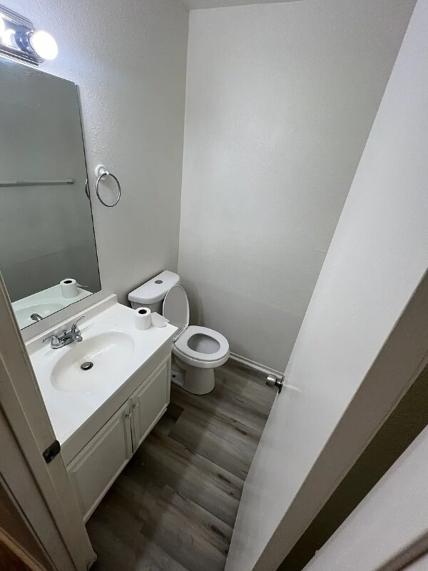 21369 Nisqually Rd Apartment Unit 5 Apple Valley, CA