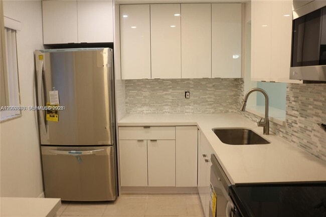 Photo - 8005 SW 107th Ave Unit 317