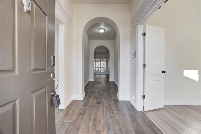 Photo - 1708 NW 161st Cir